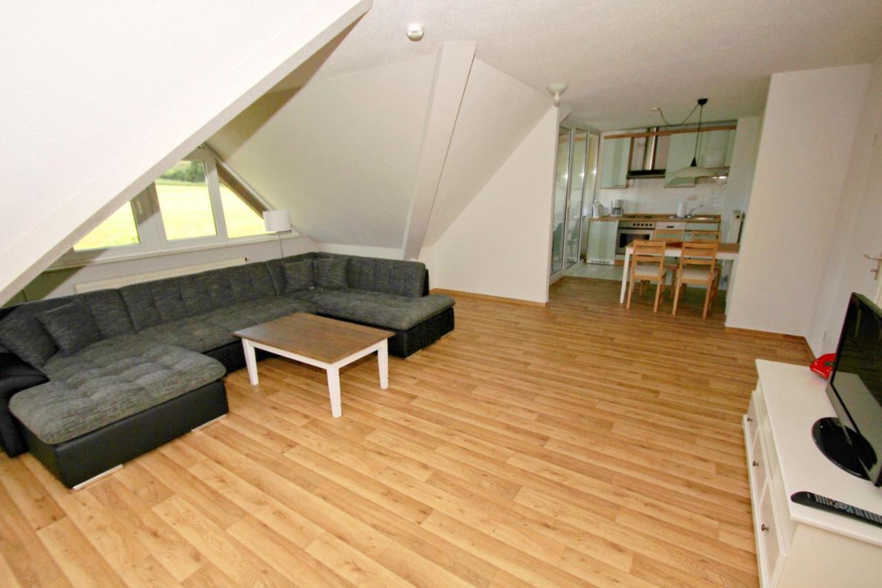 Strandnah Mit Balkon, Gratis Nutzung Vom Ahoi Erlebnisbad Und Sauna In Sellin - Strandhaus Moenchgut Fewo21 Lobbe Kültér fotó