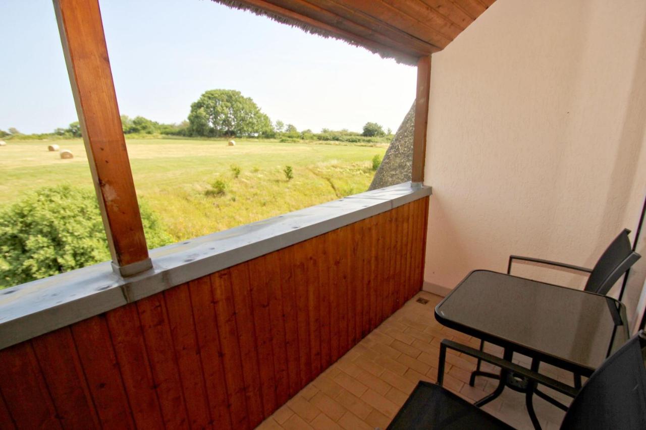 Strandnah Mit Balkon, Gratis Nutzung Vom Ahoi Erlebnisbad Und Sauna In Sellin - Strandhaus Moenchgut Fewo21 Lobbe Kültér fotó