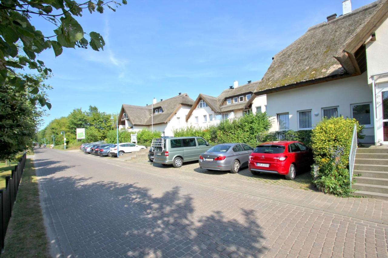 Strandnah Mit Balkon, Gratis Nutzung Vom Ahoi Erlebnisbad Und Sauna In Sellin - Strandhaus Moenchgut Fewo21 Lobbe Kültér fotó